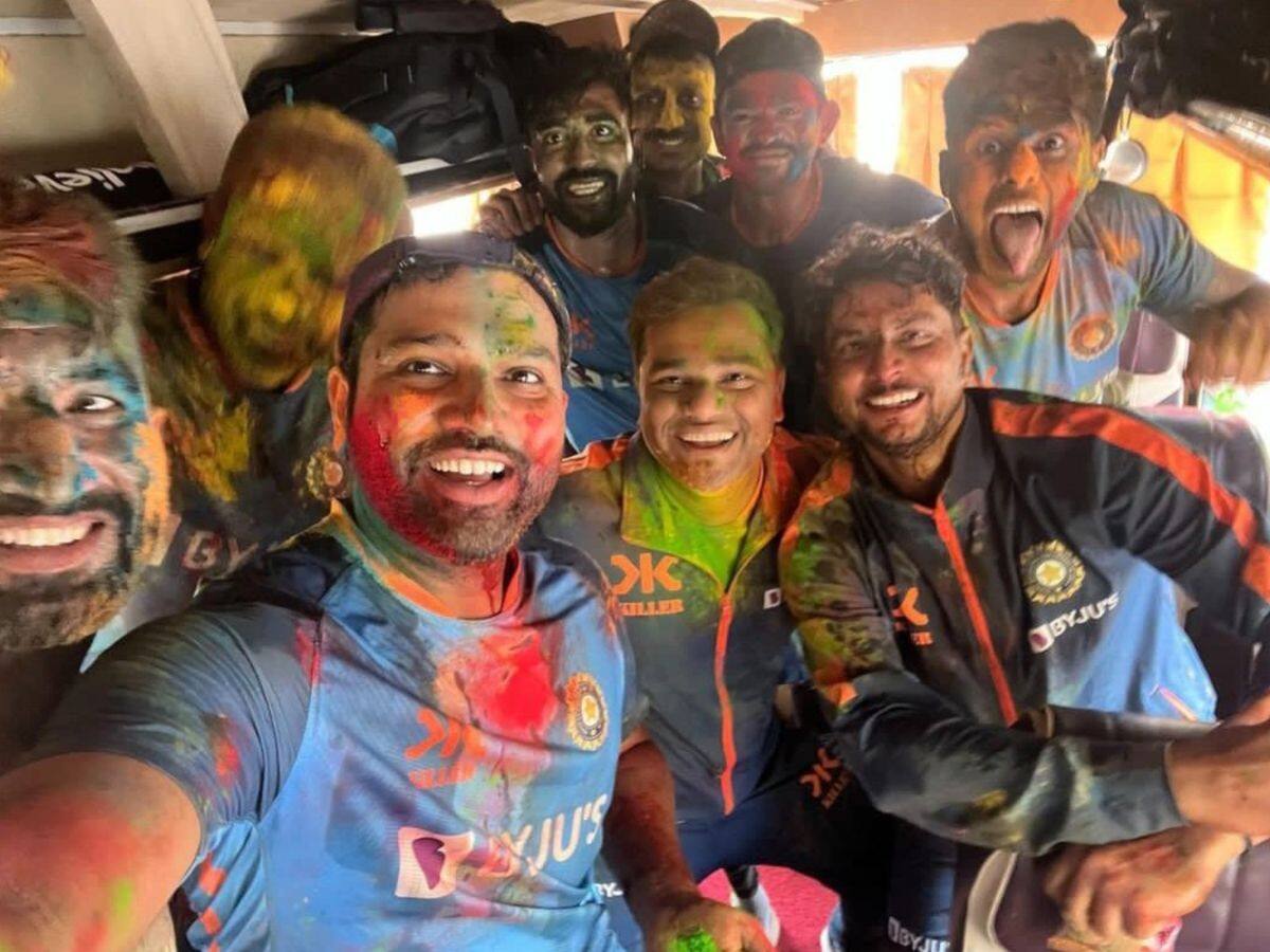Rohit Sharma Wishes Happy Holi And Advices Fans To Not Disturb Stray Animals